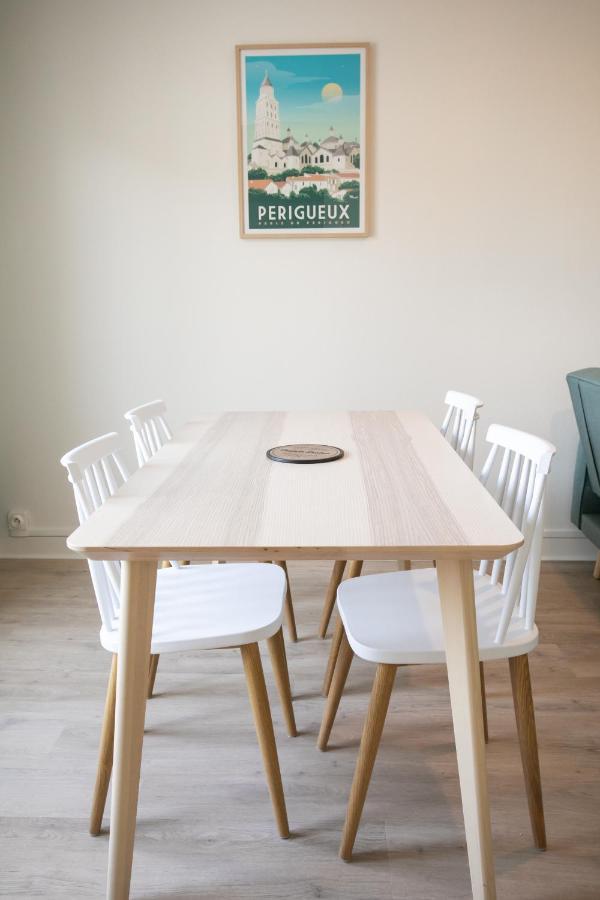 Appartement Refait A Neuf/Centre Ville/Clim เปรีเกอ ภายนอก รูปภาพ
